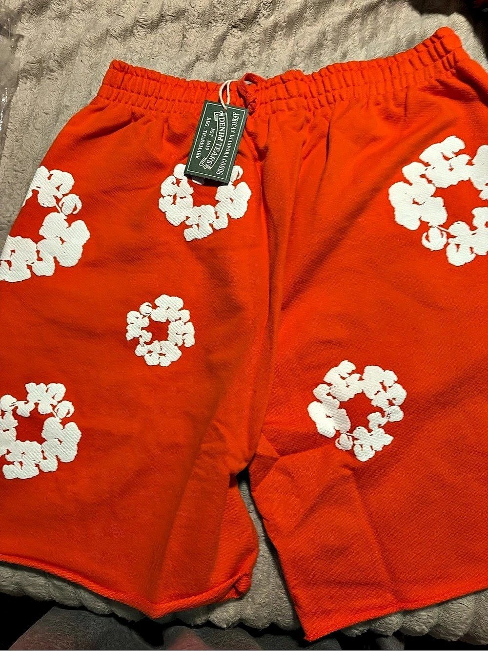 Denim Tears Cotton Wreath Sweatshort Orange & White Size Large